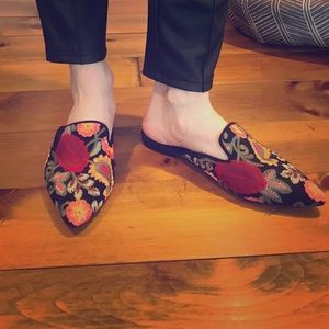 Size 7 mules never worn